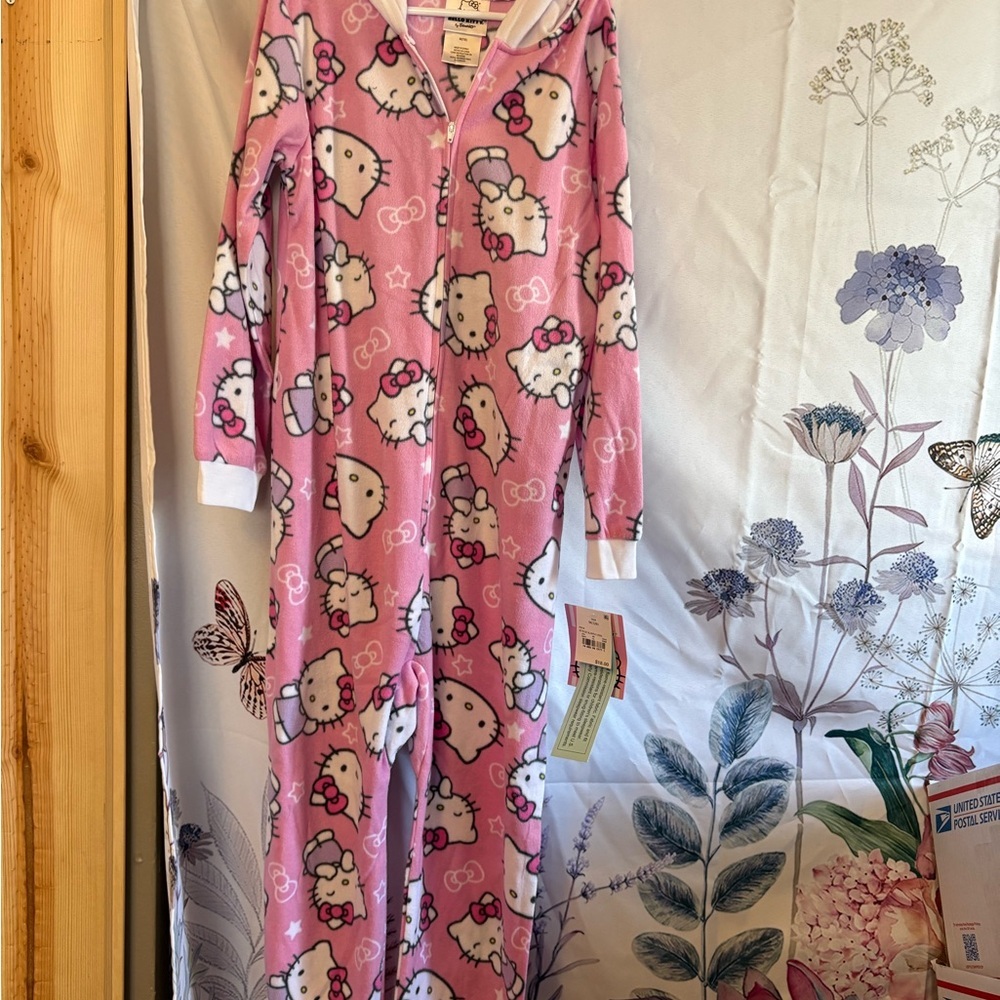 Hello Kitty Pink and White Kids Pajama Set